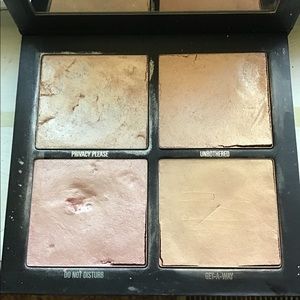 Kylie Cosmetics wet set cream highlighter quad
